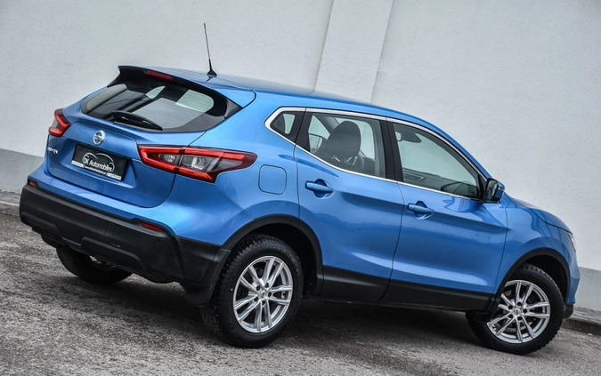 Nissan Qashqai cena 66912 przebieg: 167000, rok produkcji 2018 z Choszczno małe 742